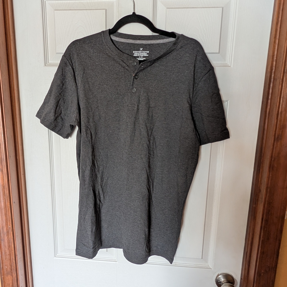 Denver Hayes Charcoal Short-Sleeve Henley Shirt